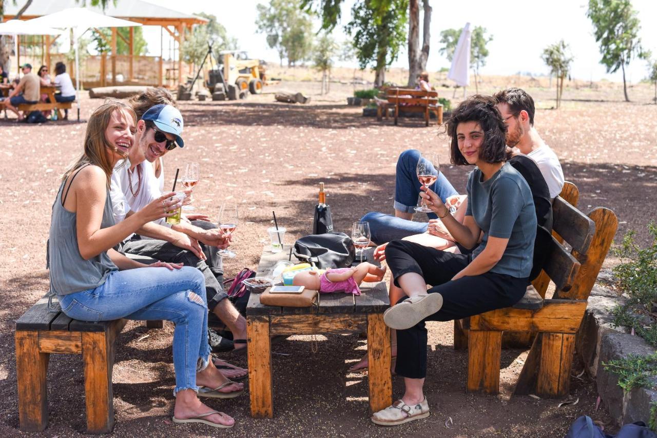 Assaf Boutique Winery & Cabins Kidmat Tsvi Ngoại thất bức ảnh